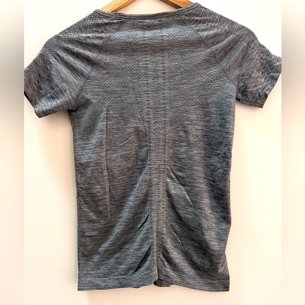 ATHLETA - Picture 4 of 4